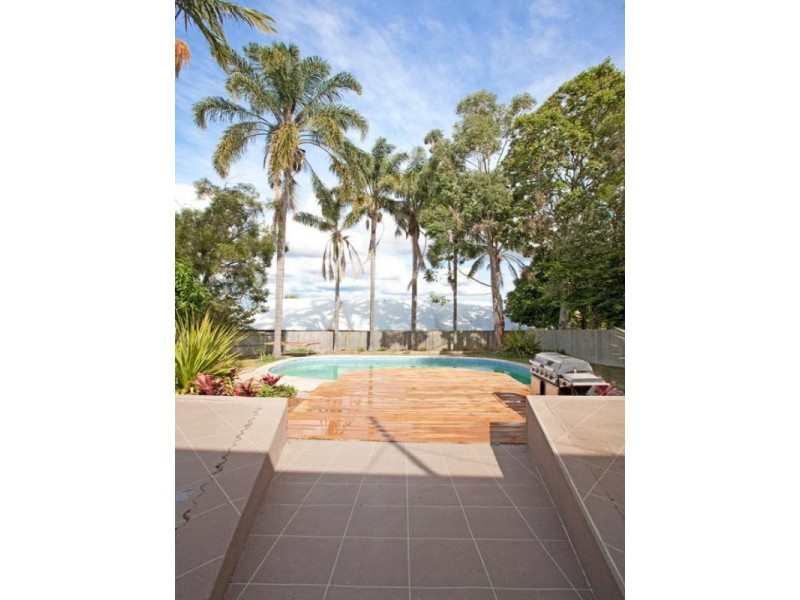 19 Nioka Street, Rochedale South QLD 4123