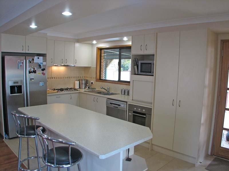 4 Marbura Road, Daisy Hill QLD 4127