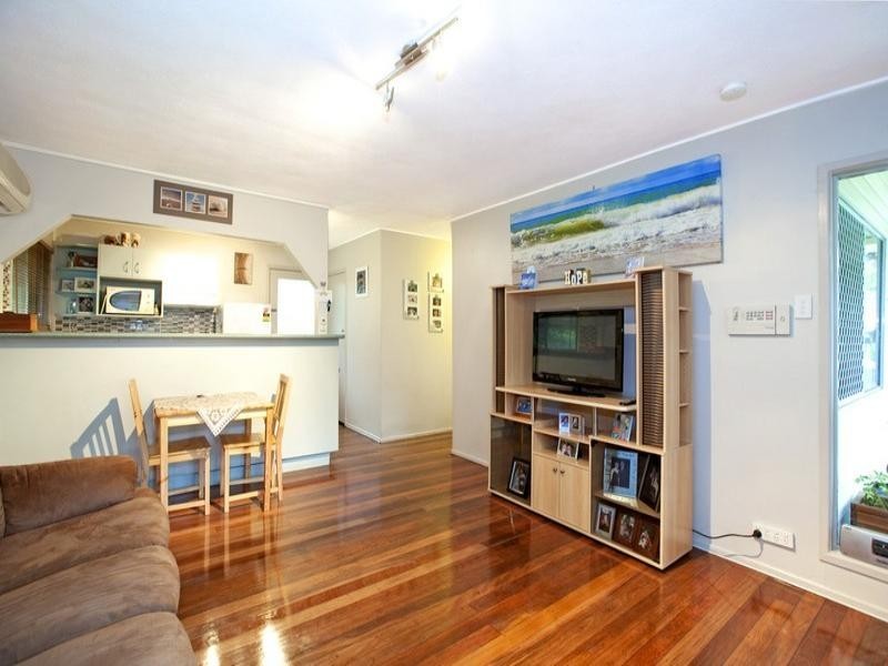 3 Darren Drive, Slacks Creek QLD 4127