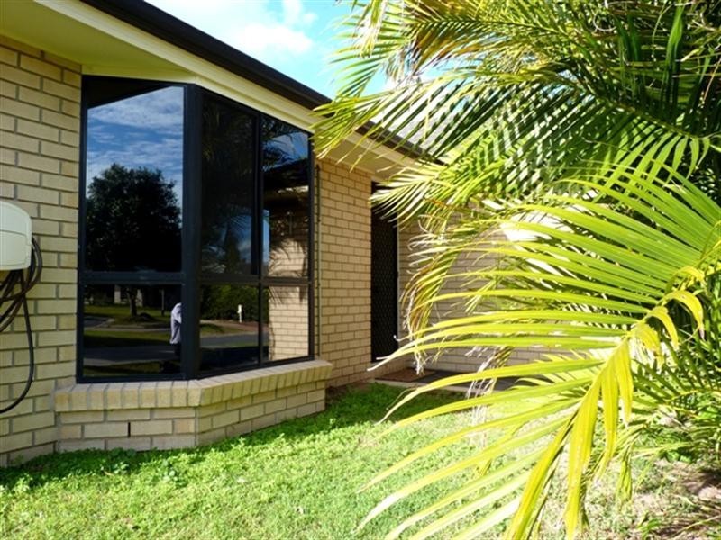 12 Ku-Ring-Gai Close, Loganholme QLD 4129