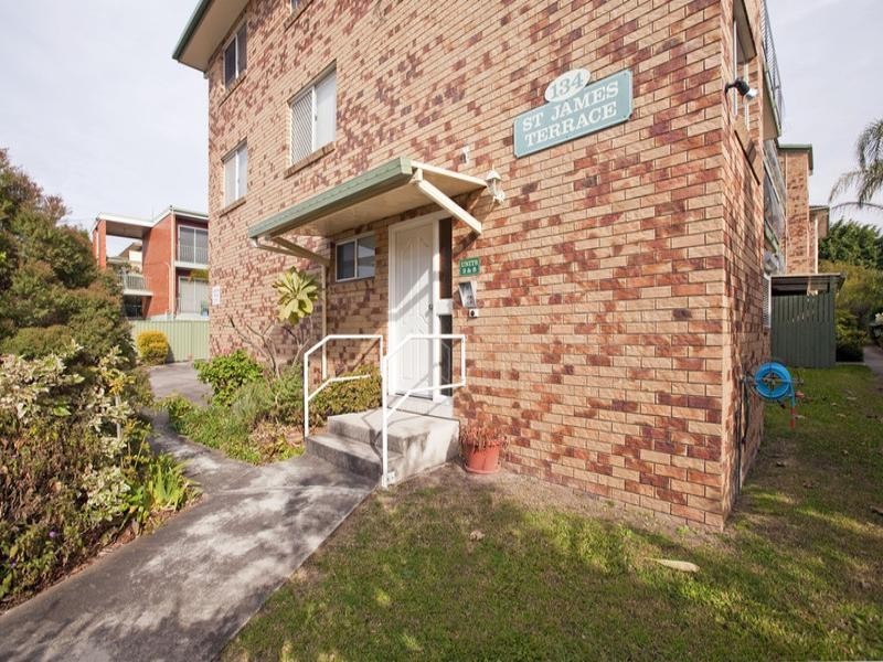 8/134 Pembroke Road, Coorparoo QLD 4151