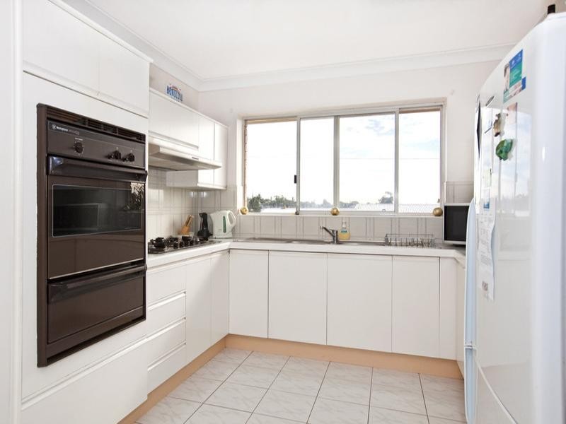 8/134 Pembroke Road, Coorparoo QLD 4151