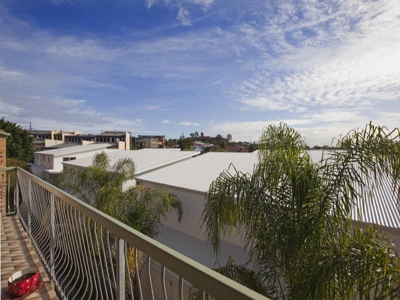 8/134 Pembroke Road, Coorparoo QLD 4151