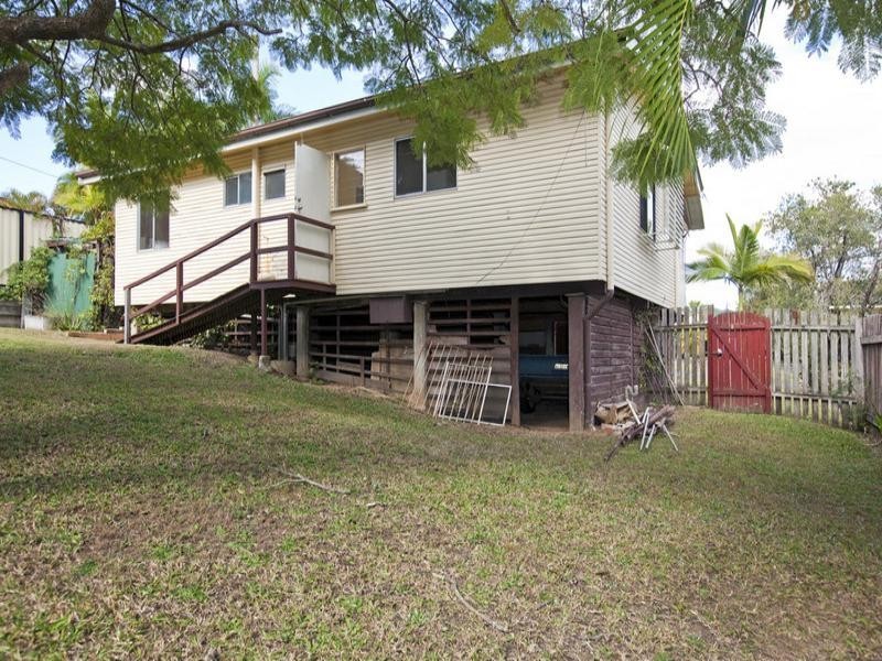 37 Bradley Street, Springwood QLD 4127