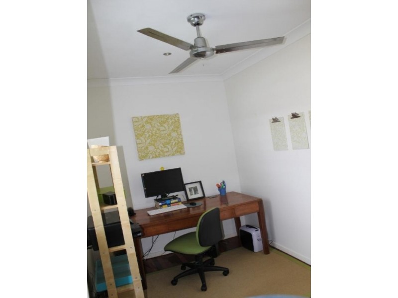 5 Woodhill Avenue, Coorparoo QLD 4151