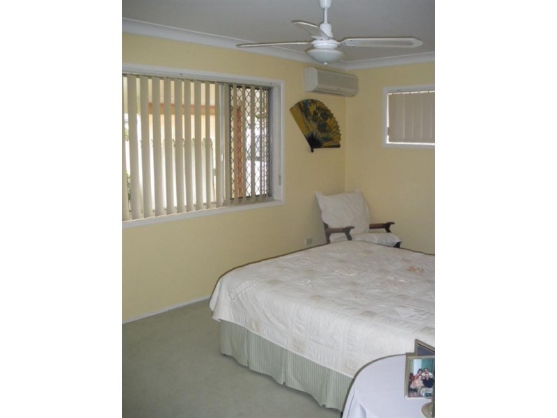 21 Laurinda Crescent, Springwood QLD 4127