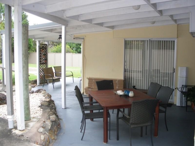 21 Laurinda Crescent, Springwood QLD 4127