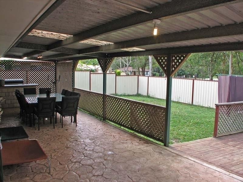 4 Marbura Court, Daisy Hill QLD 4127