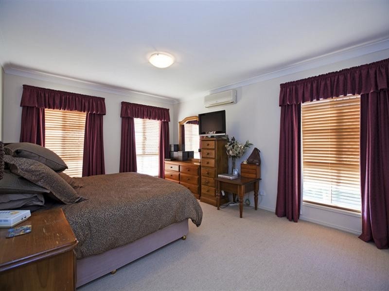 14 Balmoral Street, Kuraby QLD 4112