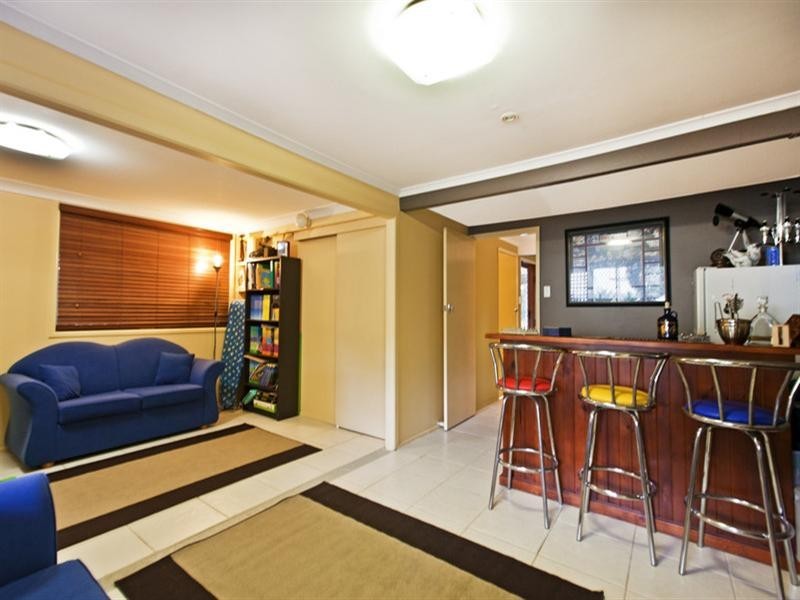 49 Donna Avenue, Rochedale South QLD 4123