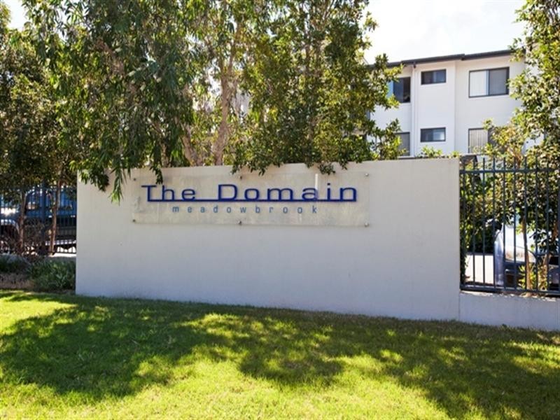 52/44-66 University Drive, Meadowbrook QLD 4131