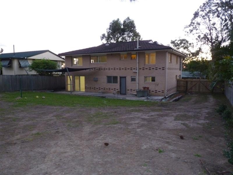 18 Boscawen Street, Rochedale South QLD 4123