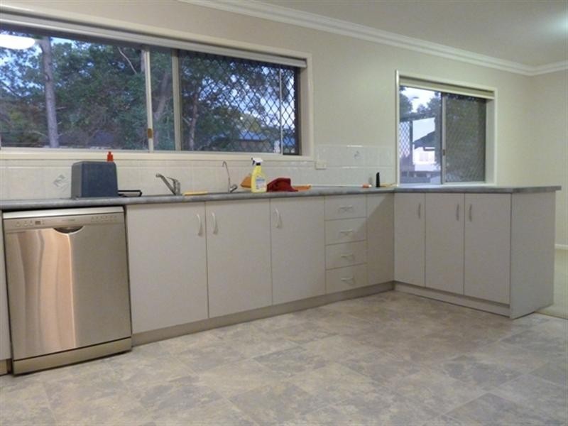 18 Boscawen Street, Rochedale South QLD 4123