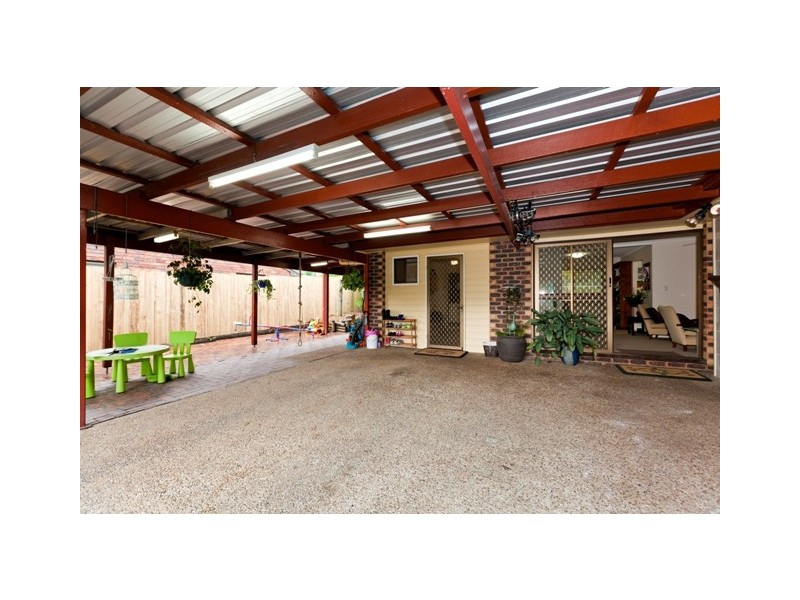 36 Passerine Drive, Rochedale South QLD 4123