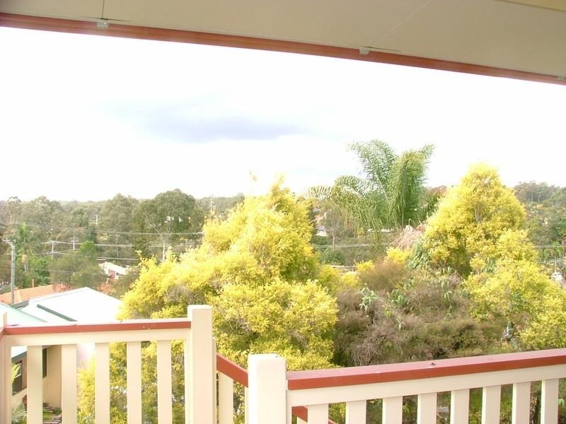 13 Kenthurst Crescent, Rochedale South QLD 4123