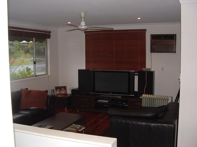 13 Kenthurst Crescent, Rochedale South QLD 4123