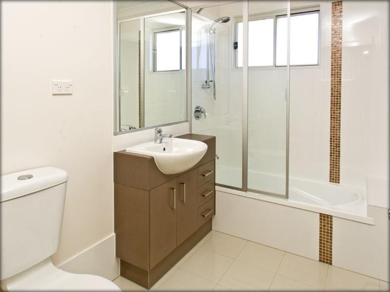 1/52 Helles Street, Moorooka QLD 4105