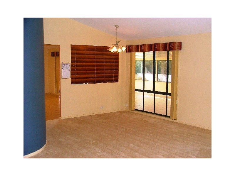 31 Rosemont Court, Underwood QLD 4119