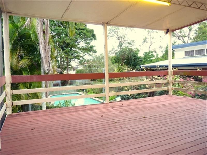 10 Somerset Street, Rochedale South QLD 4123