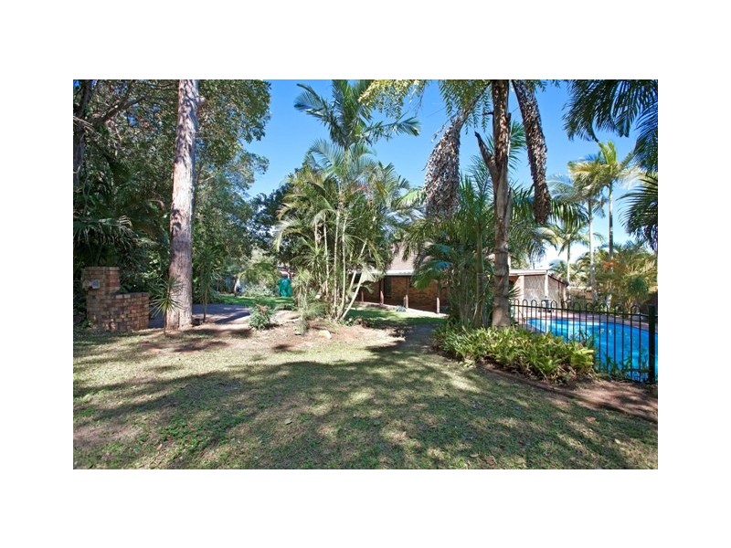 22 Van Dieman Crescent, Springwood QLD 4127