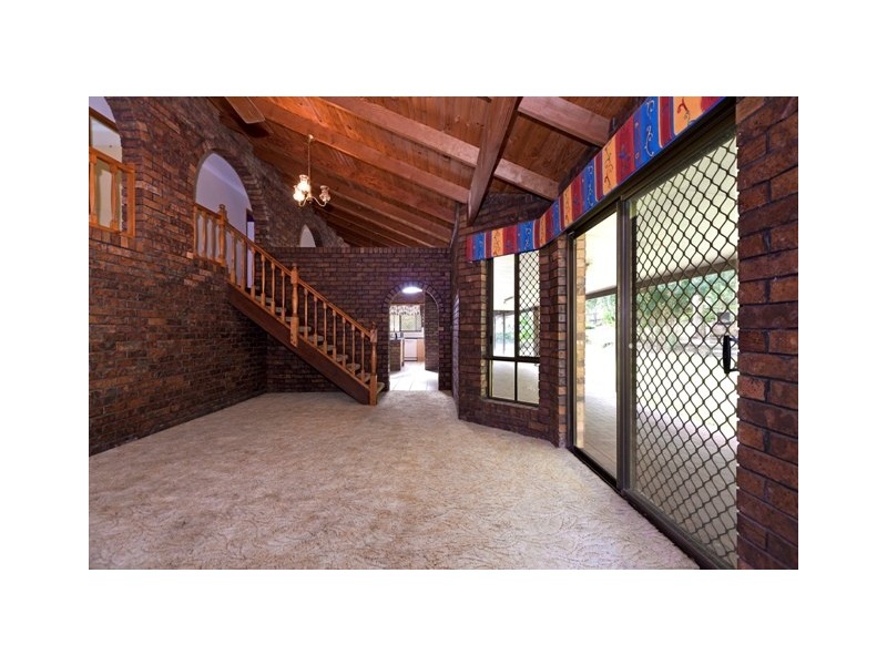 22 Van Dieman Crescent, Springwood QLD 4127