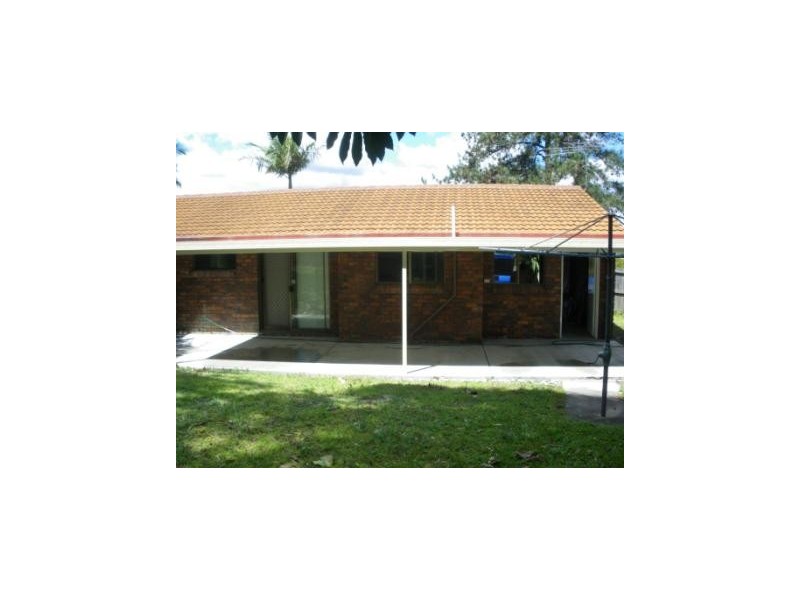 8 Bond Street, Rochedale South QLD 4123