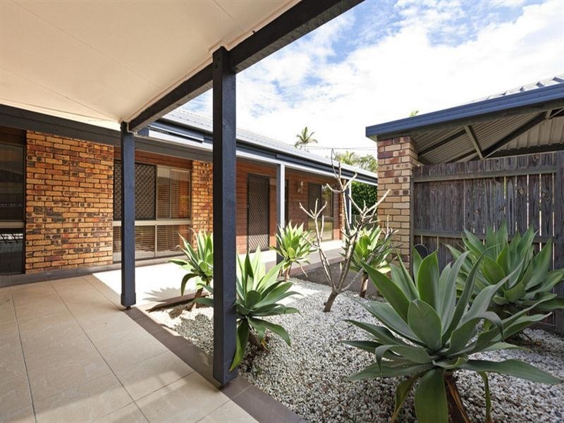 64 Carrick Street, Rochedale South QLD 4123