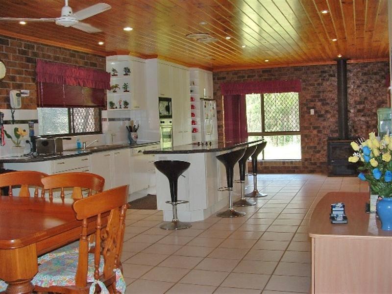 132 Alperton Road, Burbank QLD 4156