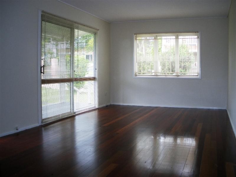 33 Binnalong Street, Rochedale South QLD 4123