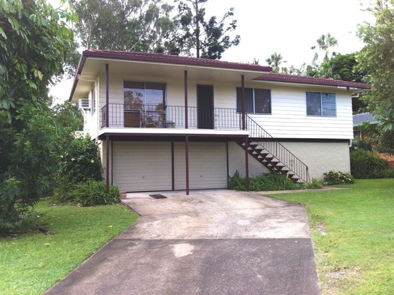 8 Raelene Terrace, Springwood QLD 4127