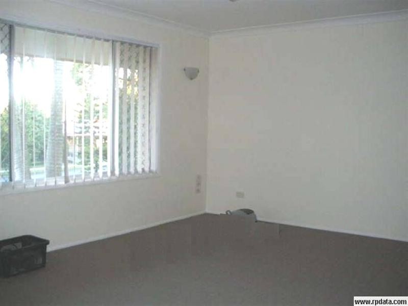 8 Belconnen Street, Rochedale South QLD 4123