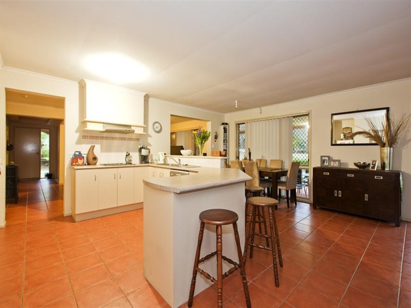 89 Nujooloo Road, Slacks Creek QLD 4127