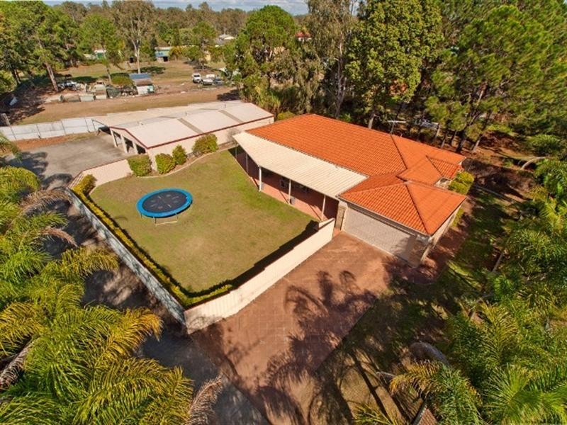 89 Nujooloo Road, Slacks Creek QLD 4127
