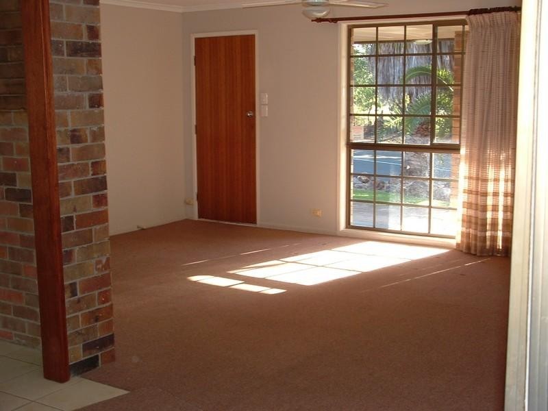 104 Barbaralla Drive, Springwood QLD 4127