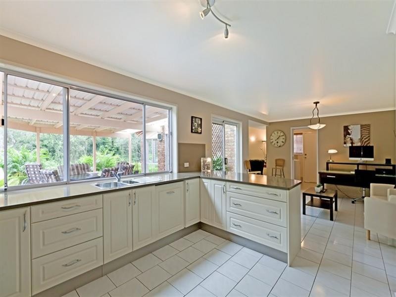 95 Passerine Drive, Rochedale South QLD 4123