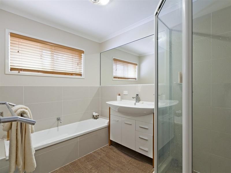 95 Passerine Drive, Rochedale South QLD 4123