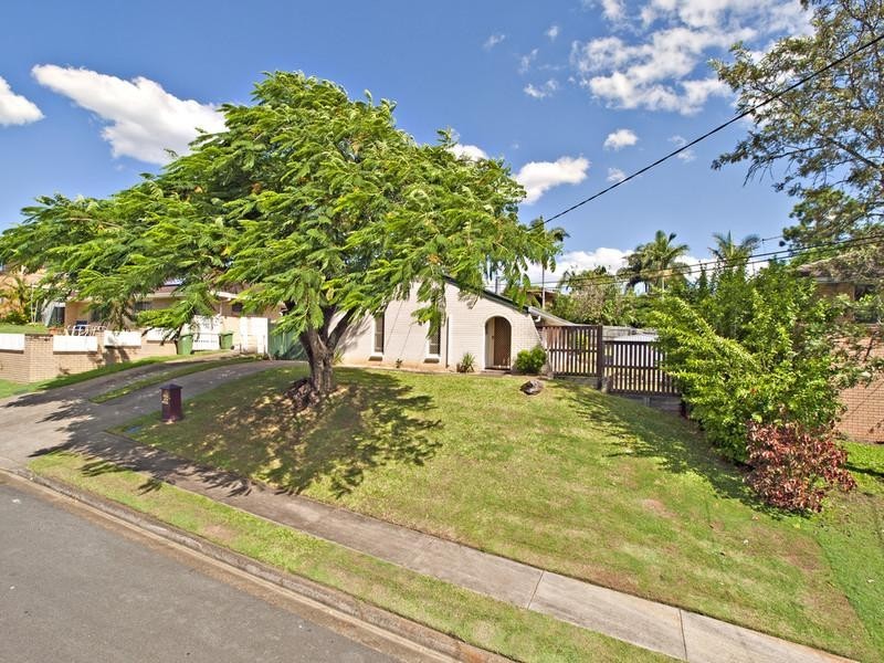 13 Kancoona Street, Rochedale South QLD 4123