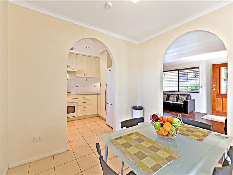 13 Kancoona Street, Rochedale South QLD 4123