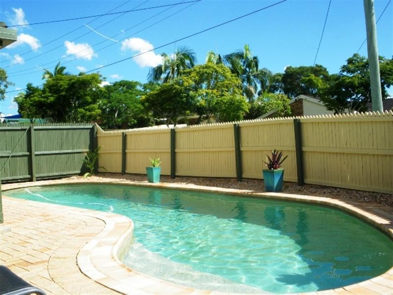 2 Drewie Court, Rochedale South QLD 4123