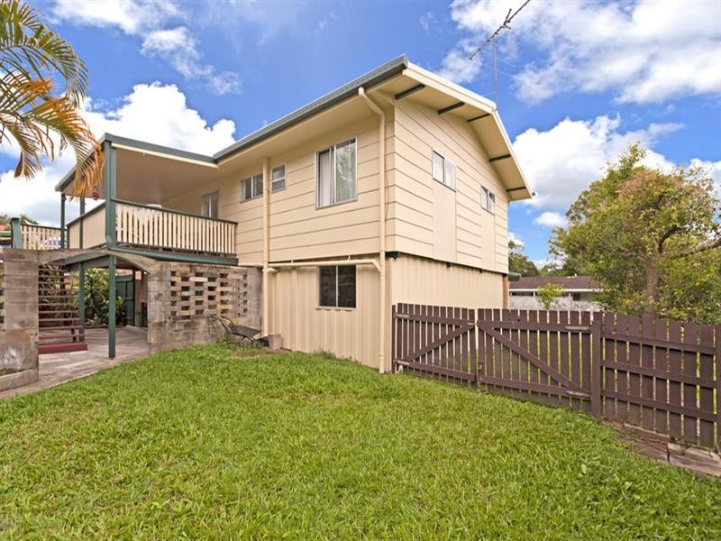 11 Narrawong Street, Rochedale South QLD 4123
