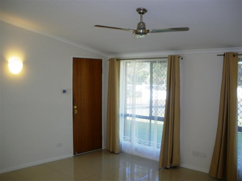 68 Holmead Road, Eight Mile Plains QLD 4113