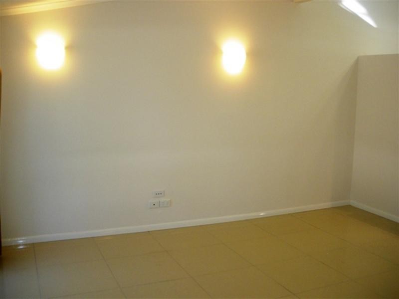 68 Holmead Road, Eight Mile Plains QLD 4113