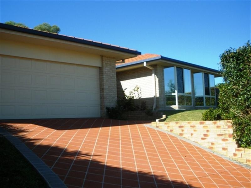 26 Fairmont Crescent, Underwood QLD 4119