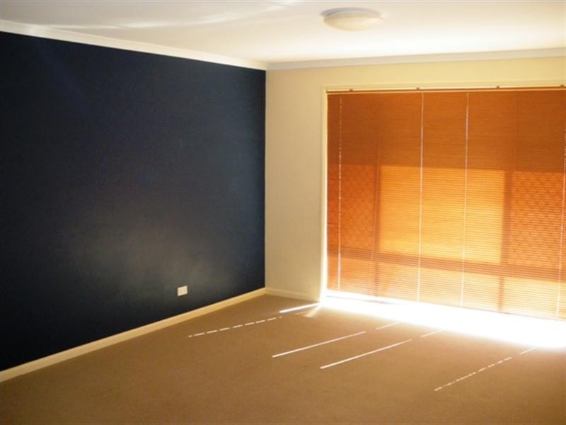 26 Fairmont Crescent, Underwood QLD 4119