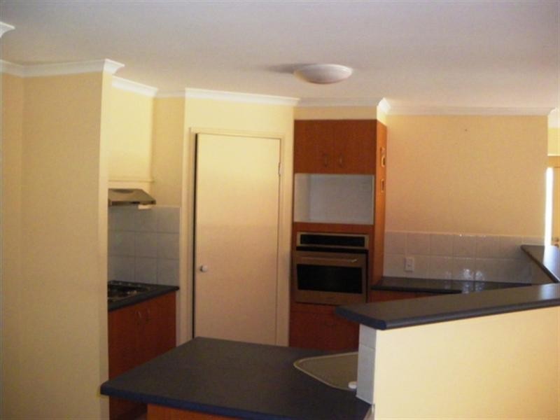 26 Fairmont Crescent, Underwood QLD 4119