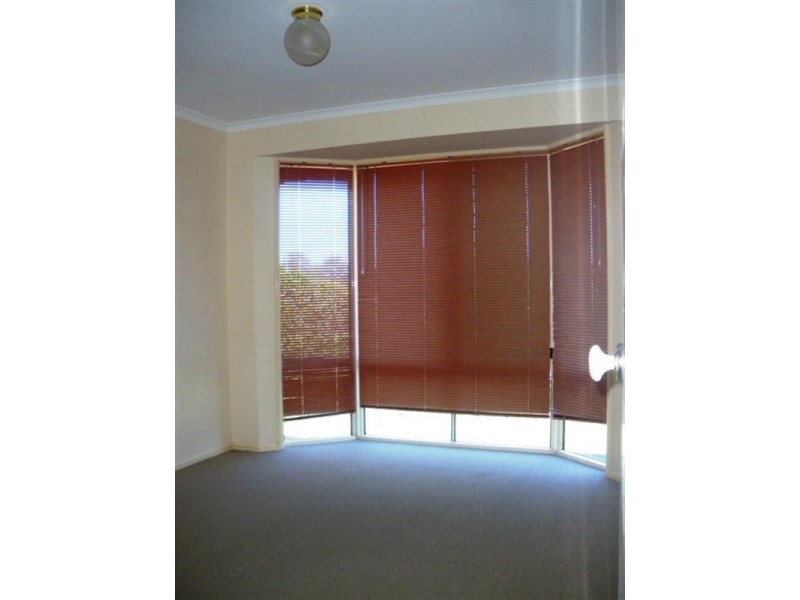 26 Fairmont Crescent, Underwood QLD 4119