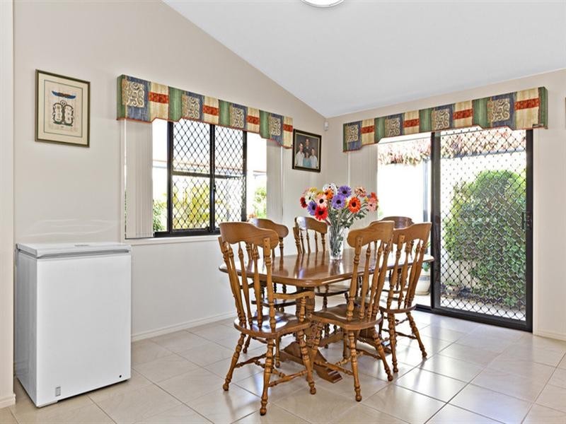 1 Greenview Avenue, Rochedale South QLD 4123