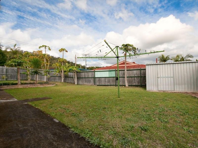 5 Van Dieman Crescent, Springwood QLD 4127