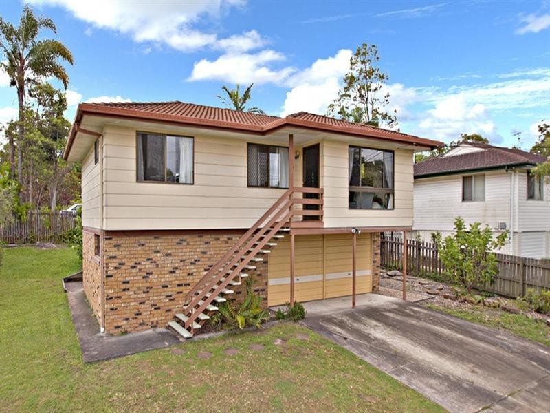 13 Tarcoola Street, Rochedale South QLD 4123