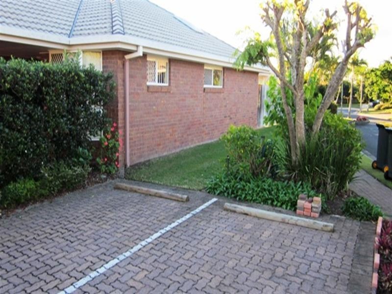 80/100 Meadowlands Road, Carindale QLD 4152